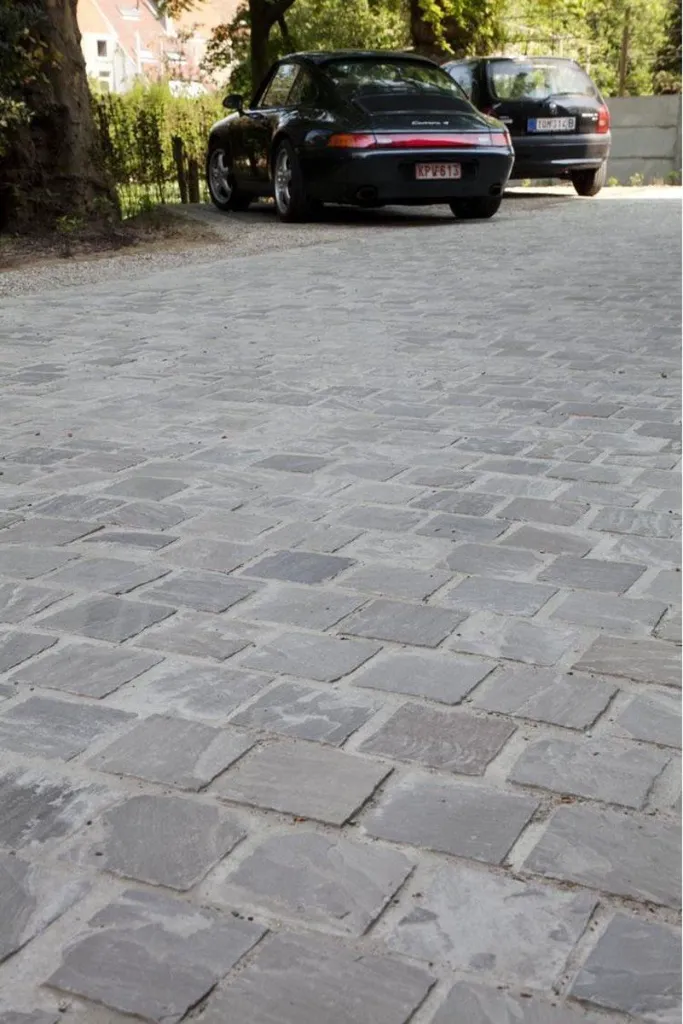 0011412_kandla-grey-natuursteen-plavuizen-14x14x3-5-cm.webp