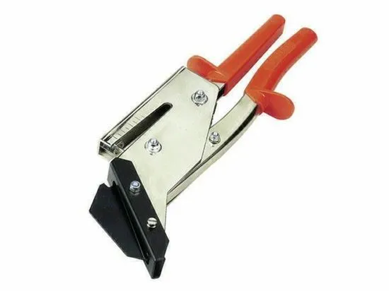 [DAEFRE007] LEISCHAAR RECHTS MET SLAGPIN